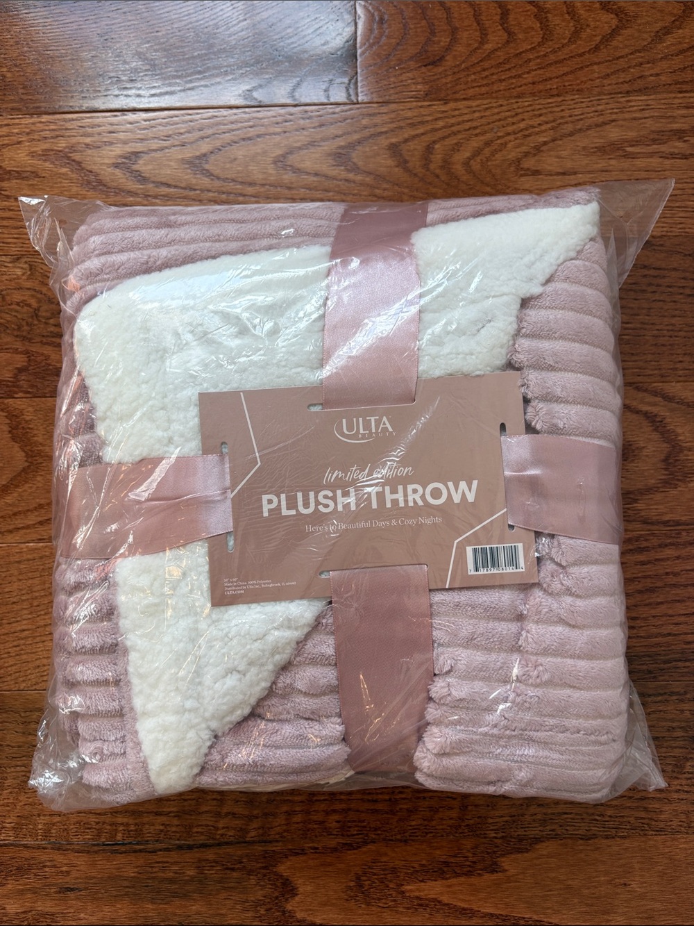 Ulta Plush Throw